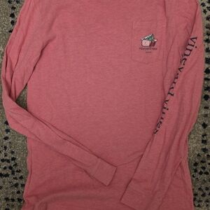 CTVineyard Vines Men’s Long-Sleeve Pocket Tee — Coral Pink Kiawah Christmas